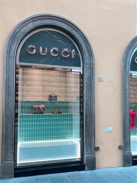 firenze bretella tangenziale gucci|negozio Gucci firenze.